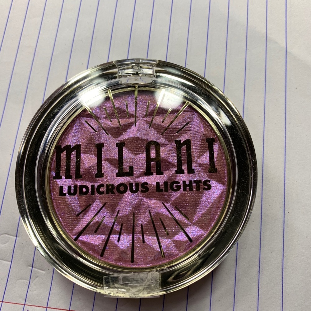 Make-up illuminators